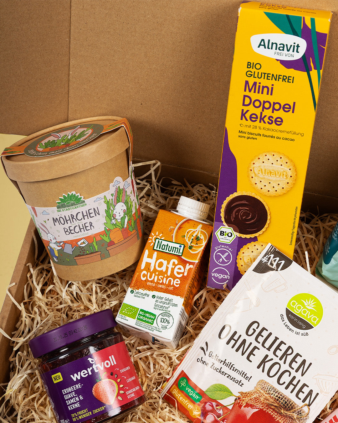 Osterbox mit Inhalt
