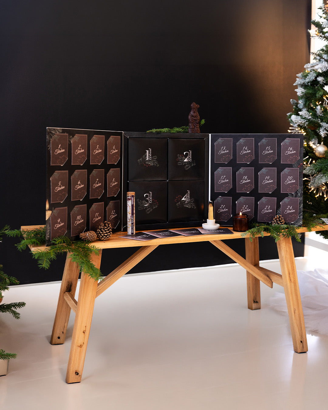 Sophia Thiel Adventskalender mit 4 Achtsamkeitskarten und 4 Adventsboxen